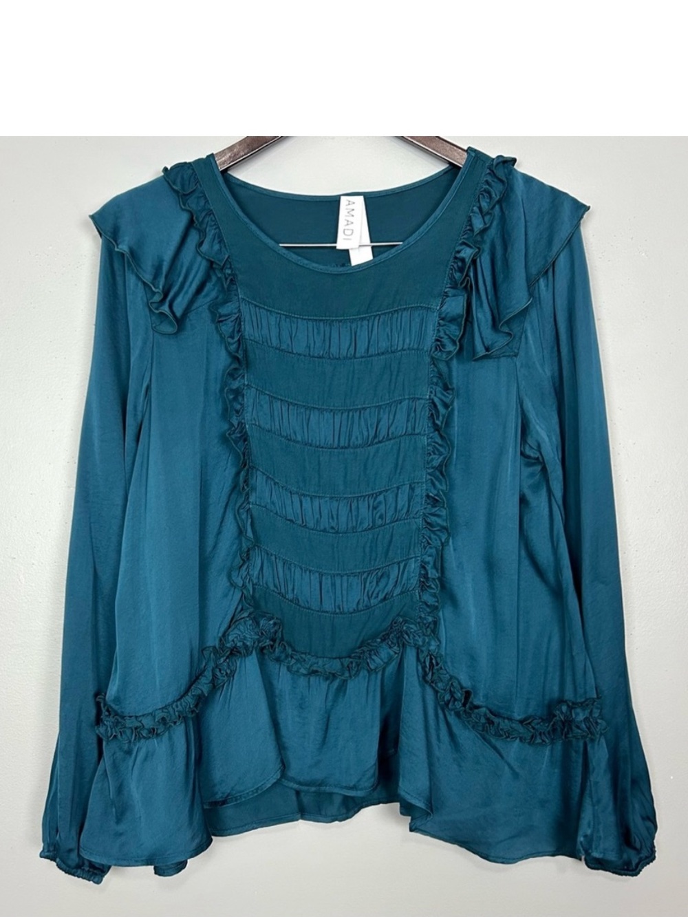 Anthropologie Amadi Haut Top Women’s Size S Ruffle Satin Long Sleeve Renaissance